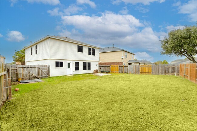 Building Photo - 2830 Katy Briar Ln