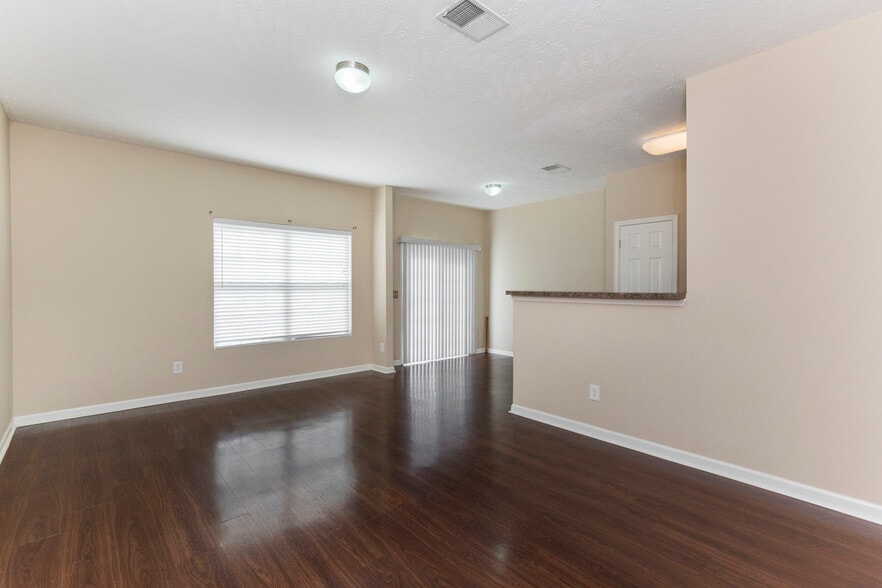 Building Photo - 8725 Ambonnay Dr