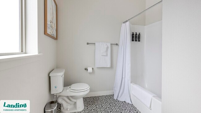 Building Photo - 2145 Molalla Rd