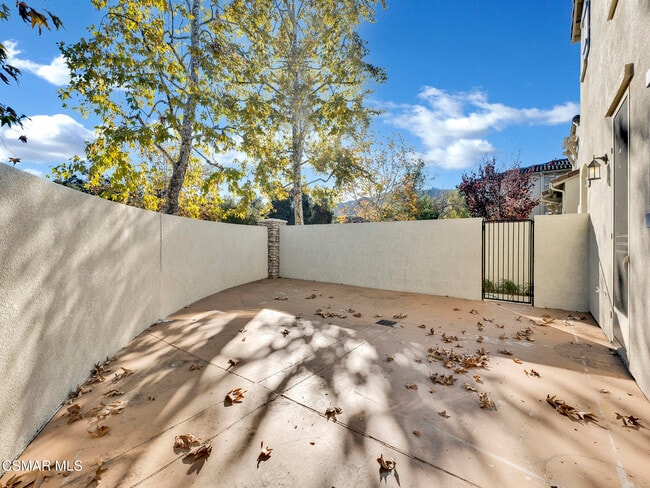 Building Photo - 1521 Silver Shadow Dr