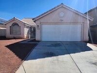 Building Photo - Charming Single-Story 3-Bedroom Home with Spacious Backyard