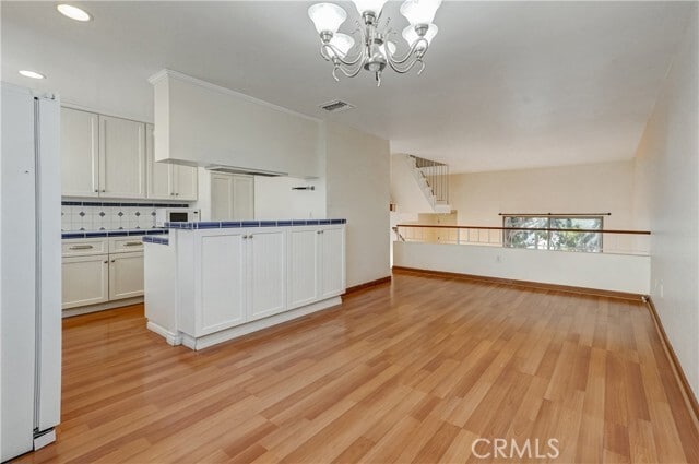 Building Photo - 1711 Grismer Ave