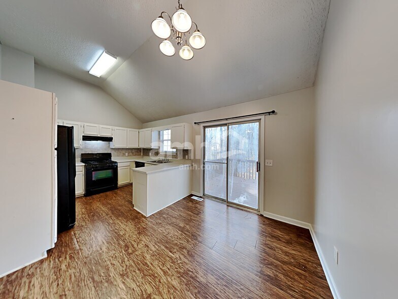 Building Photo - 154 Spring Creek Ct