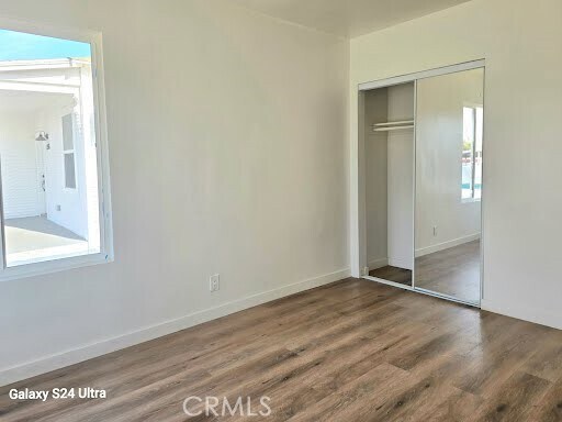 Building Photo - 1350 E 94th St