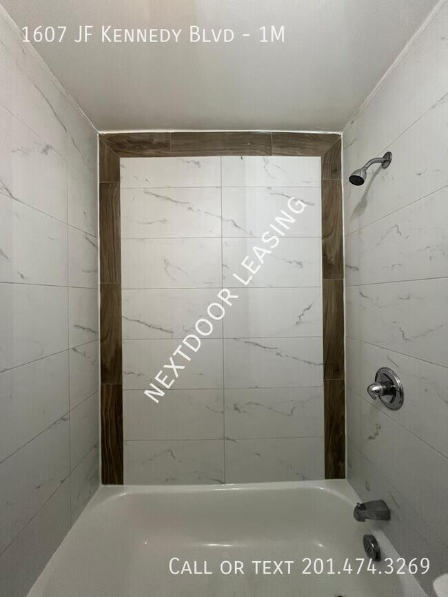 Building Photo - 1607 John F. Kennedy Blvd