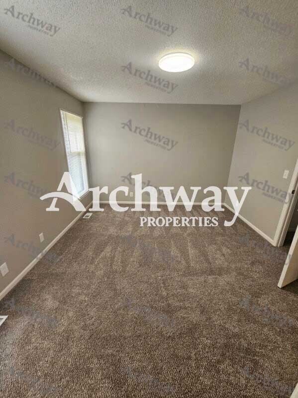 Building Photo - 1267 Petzold Dr