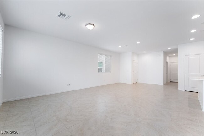 Building Photo - 8124 Beebrush Ct