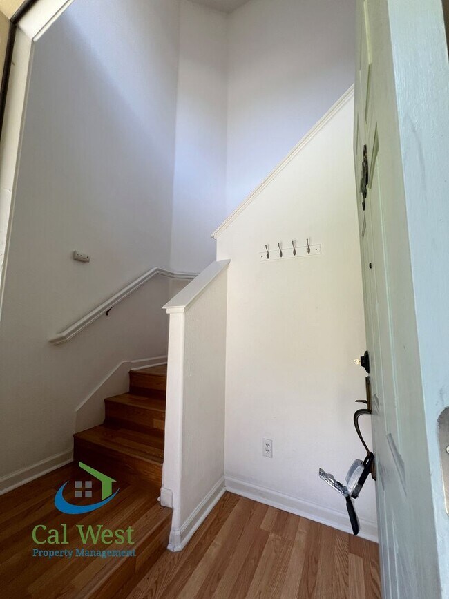 Building Photo - $3295 - 2BD/2BA Beautiful Palmia Condo Near Cottle Road & 85 Available Now!