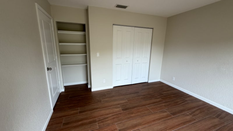 Building Photo - 3574 Montante Blvd