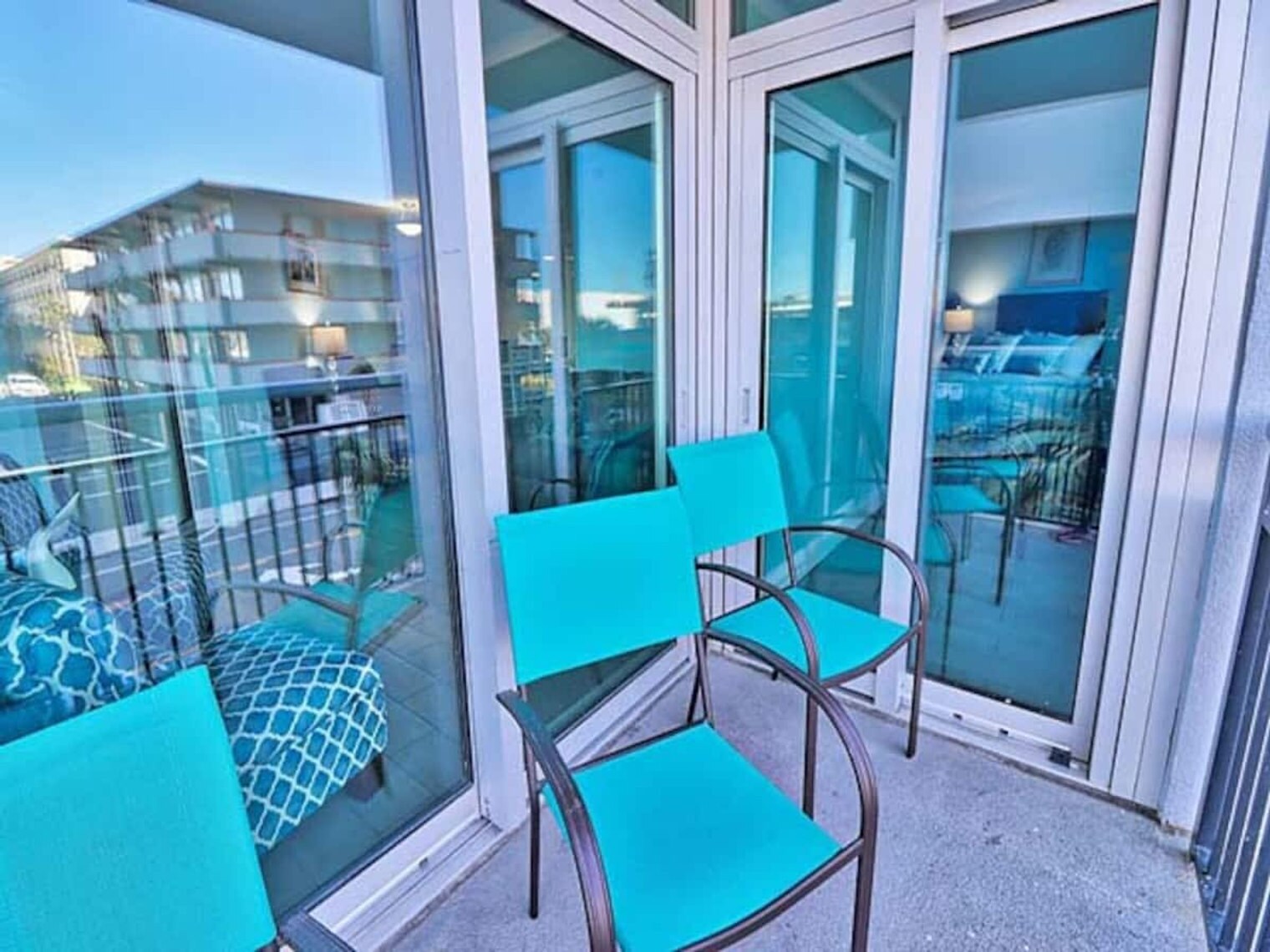 Building Photo - 504 N Ocean Blvd
