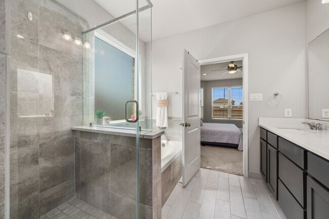 Building Photo - 60 Indian Wells Dr