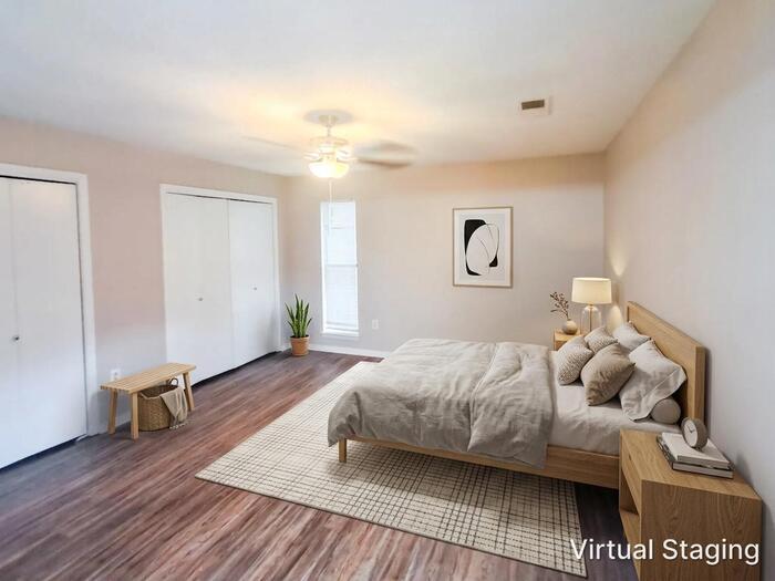 Building Photo - 6309 Golden Park Dr