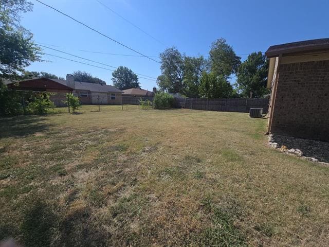 Building Photo - 6620 Lyndale Dr