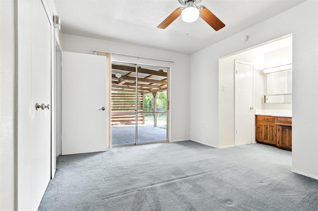 Building Photo - 215 Jasanda Way