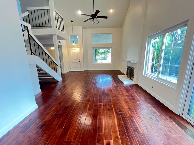 Building Photo - Lovely 4 Bed 3 Bath Brea Home With SOLAR
