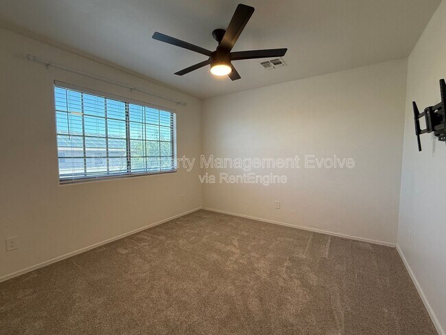 Building Photo - 20858 N 90th Ave