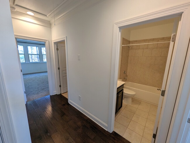 Building Photo - 146 Brindle Ln