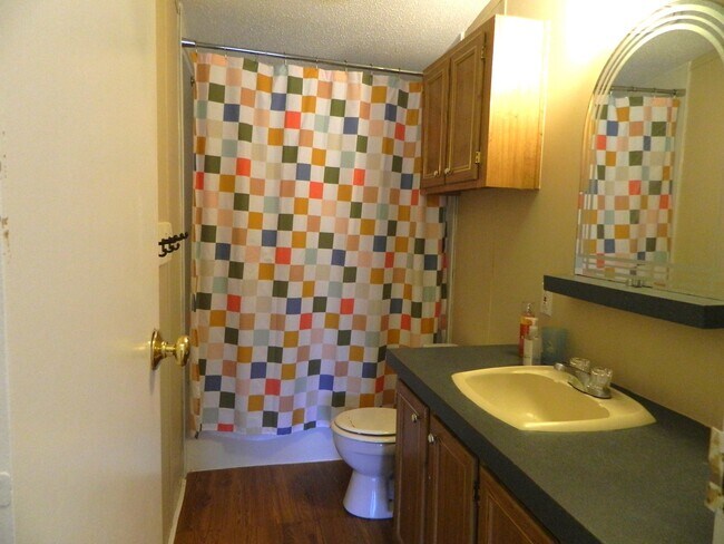 Building Photo - 3434 Corrolla