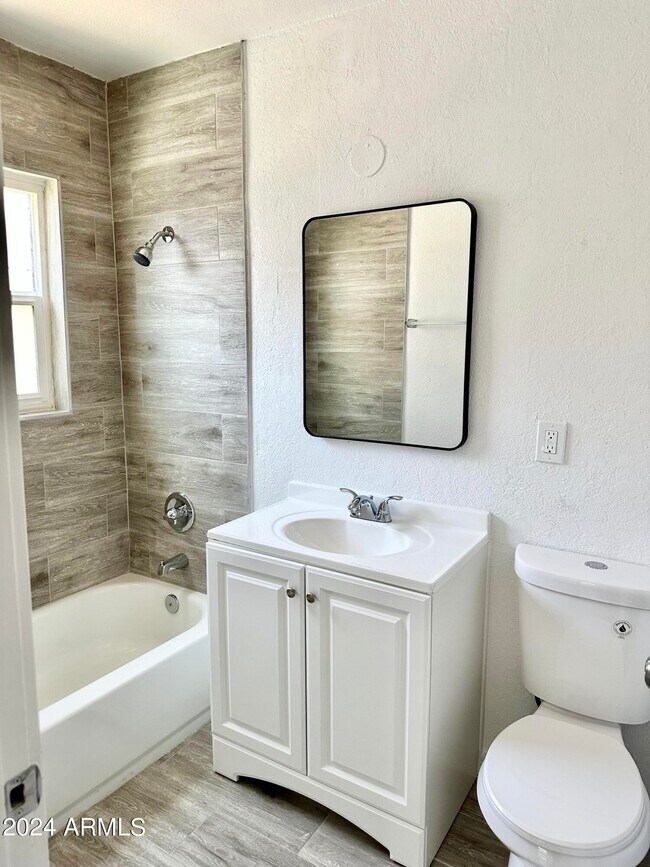 Building Photo - 6808 N 23rd Ave