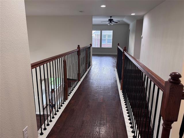 Building Photo - 6165 Larkspur Ln