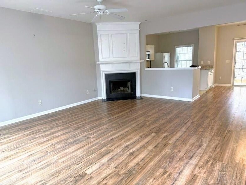 Building Photo - 940 Prestwyck Ct