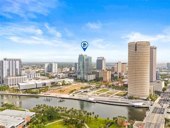 Building Photo - 777 N Ashley Dr