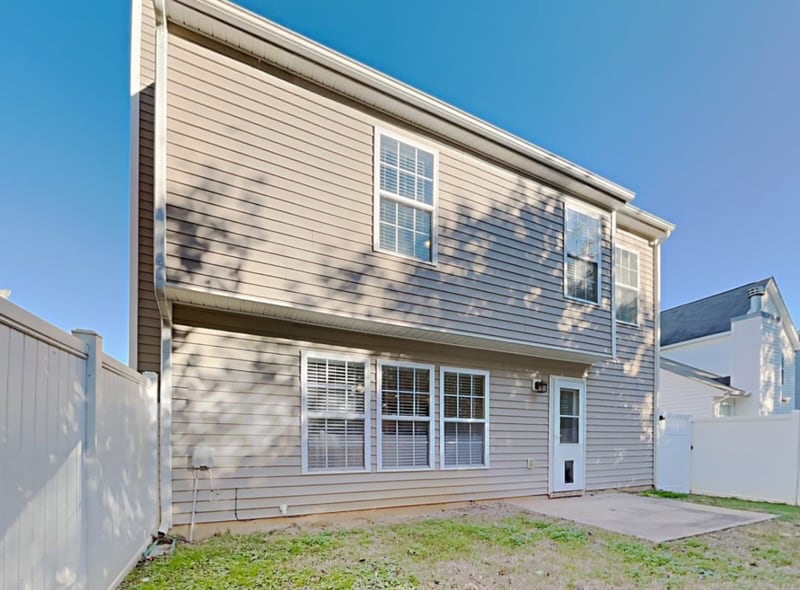 Building Photo - 3770 Burtons Barn St