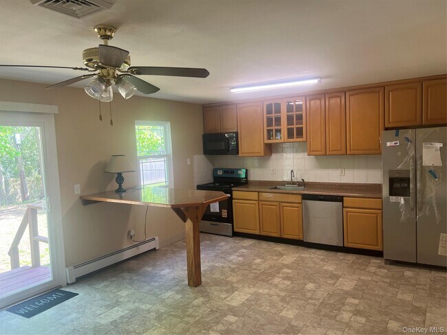 Building Photo - 11 Park Manor Ct