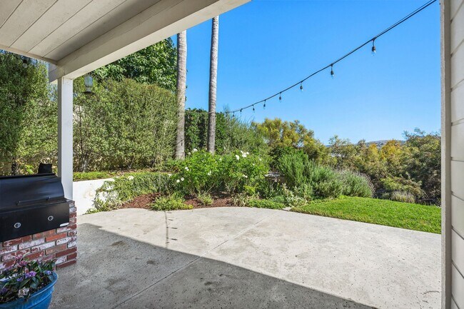 Building Photo - Luxury Ocean View Home in Sea Pointe Estates San Clemente