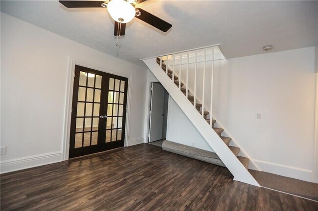 Building Photo - 258 Winton Rd