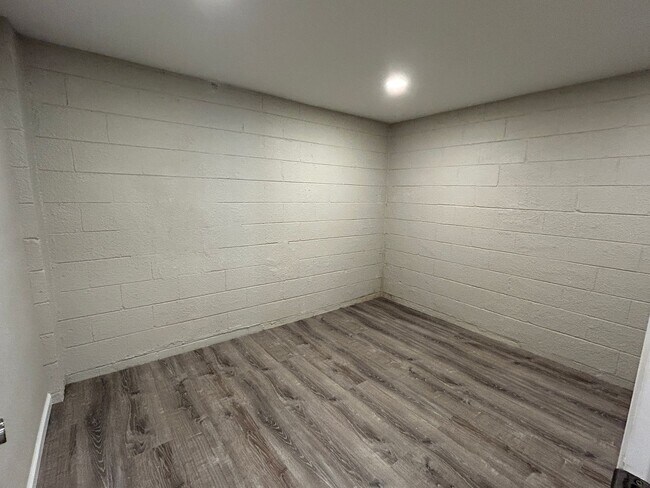 Building Photo - 3123 Wilmoth Rd