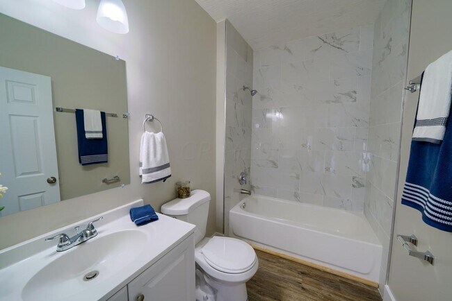 Building Photo - 1482 Hildreth Ave