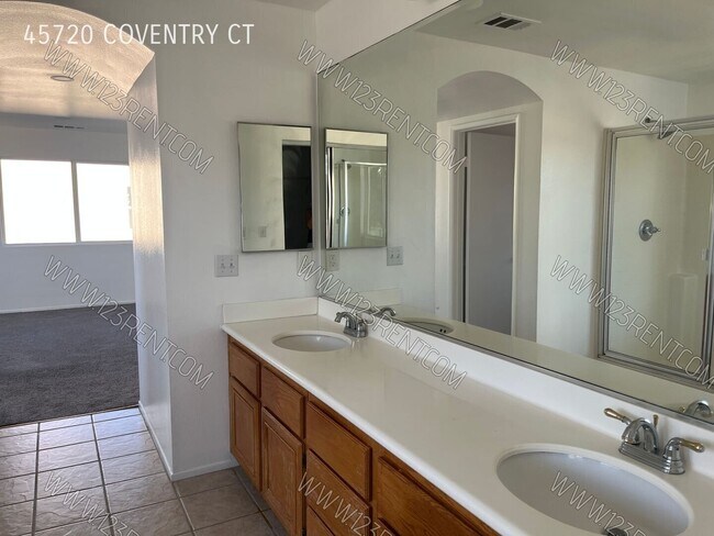 Building Photo - 45720 Coventry Ct.