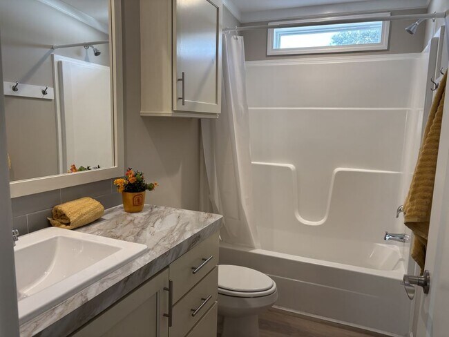 Building Photo - 83 Darby Cay