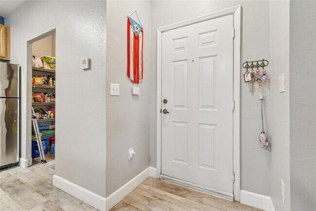 Building Photo - 2405 Courtney Meadows Ct