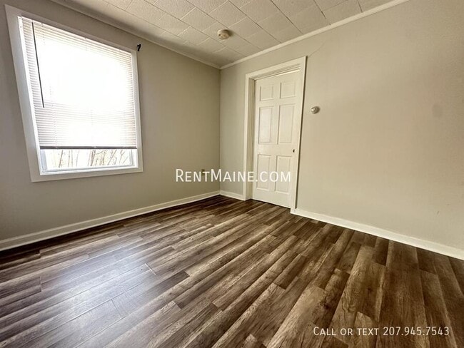 Building Photo - 99 Sanford St