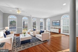 Building Photo - 4832 Lee Hollow Pl