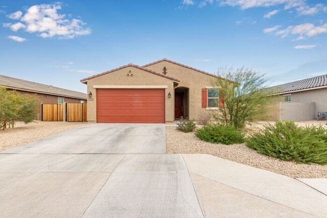 Building Photo - Energy Efficient Casa Grande 4 Bedroom Home!