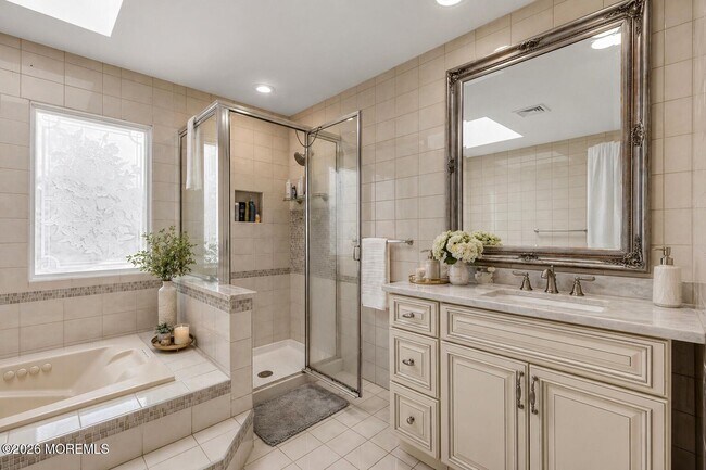 Building Photo - 24 Valley Forge Rd