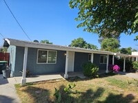 Building Photo - 712 Whittier Ave
