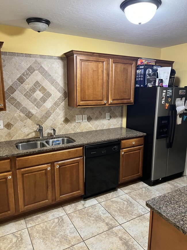 Building Photo - 1207 Chimera Ln