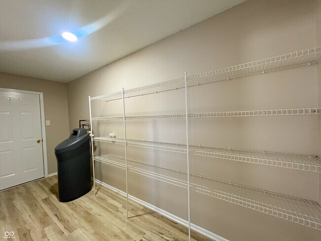 Building Photo - 14243 Holly Berry Cir