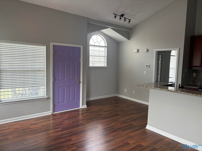 Building Photo - 108 Waters Edge Ln