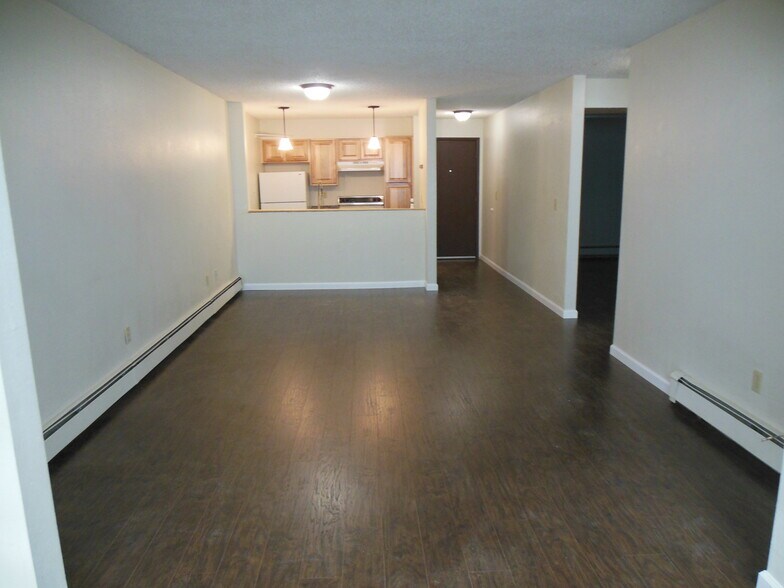 Building Photo - 1135 Florida Road