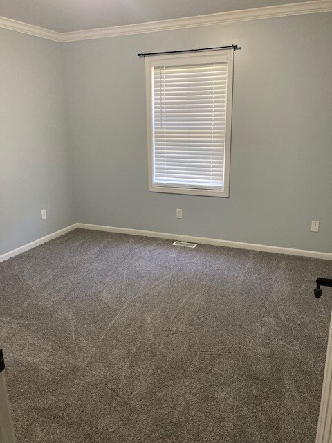 Bedroom #1 12x11 - 404 9th Cir SE