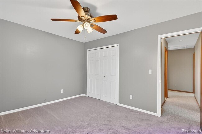 Building Photo - 40051 Finley Dr