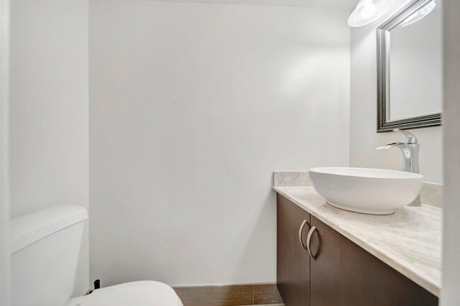 Building Photo - 1997 NE 15th Ave