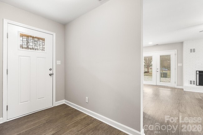 Building Photo - 11805 Harrisburg Rd