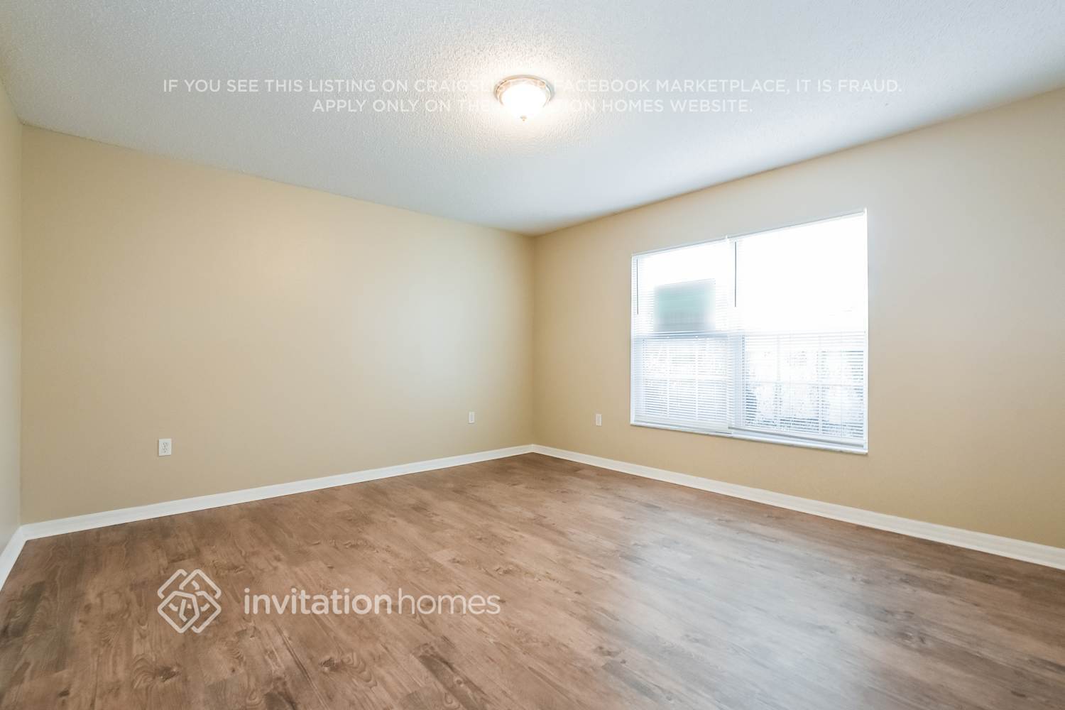Building Photo - 2621 Fair Oaks Dr