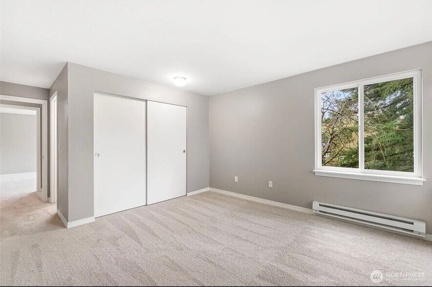 Building Photo - 20318 Bothell Everett Hwy